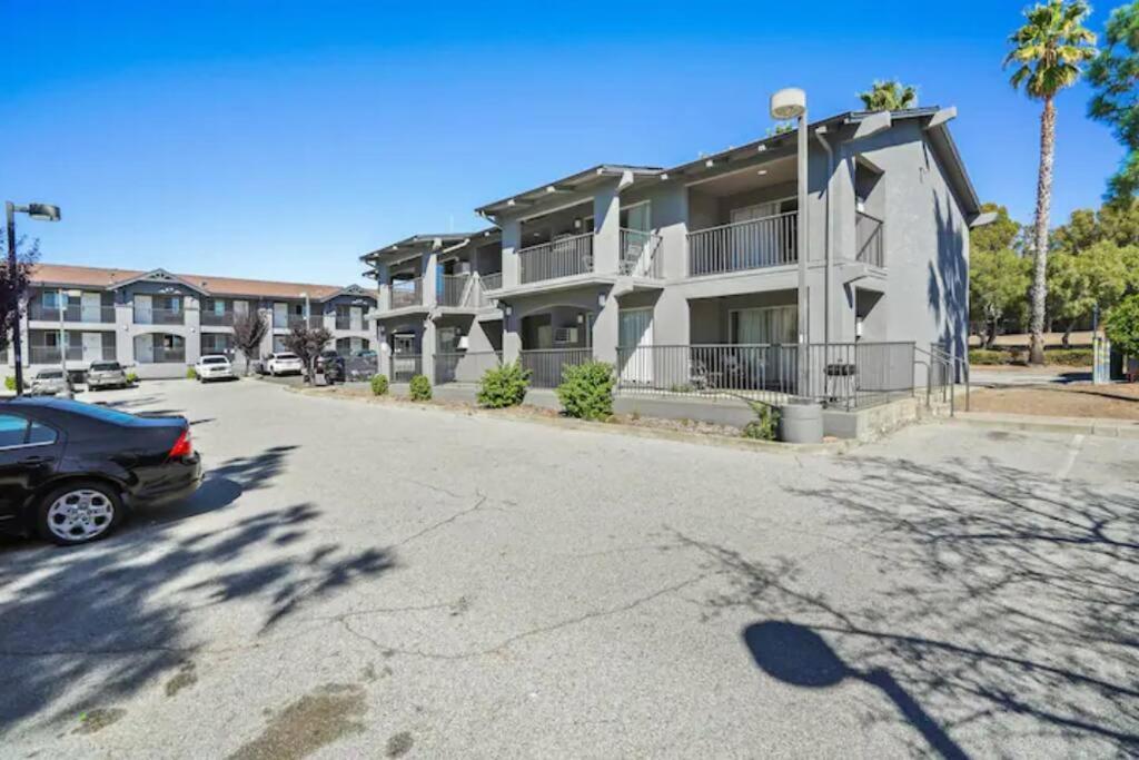 Mission Peak Lodge Fremont Exterior foto